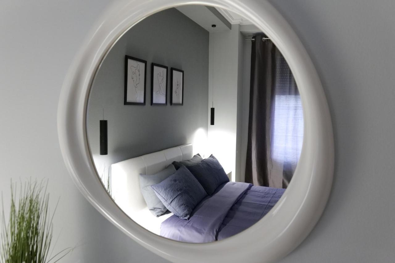 Luxury Condo In Tirana Exteriör bild