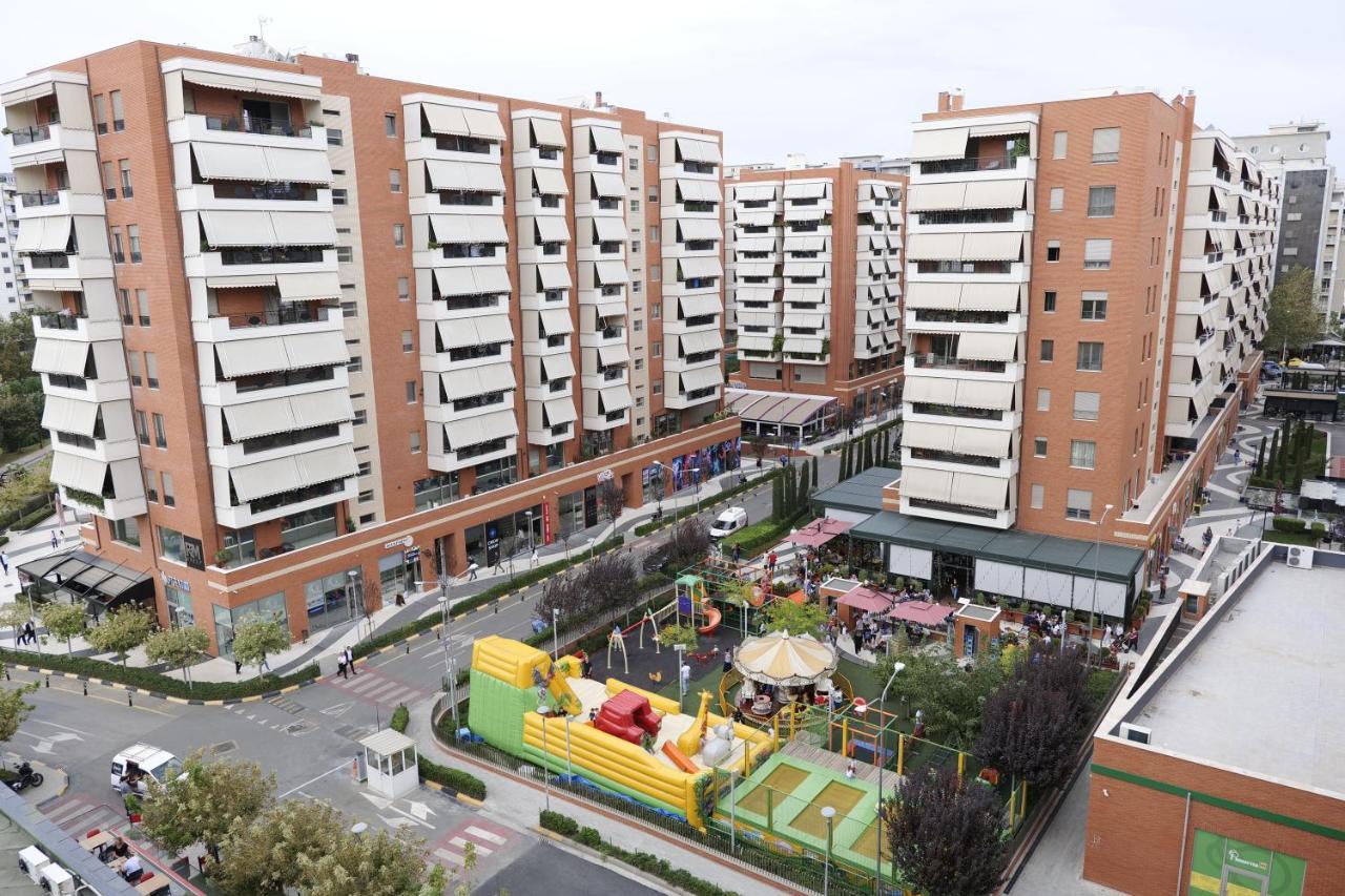 Luxury Condo In Tirana Exteriör bild